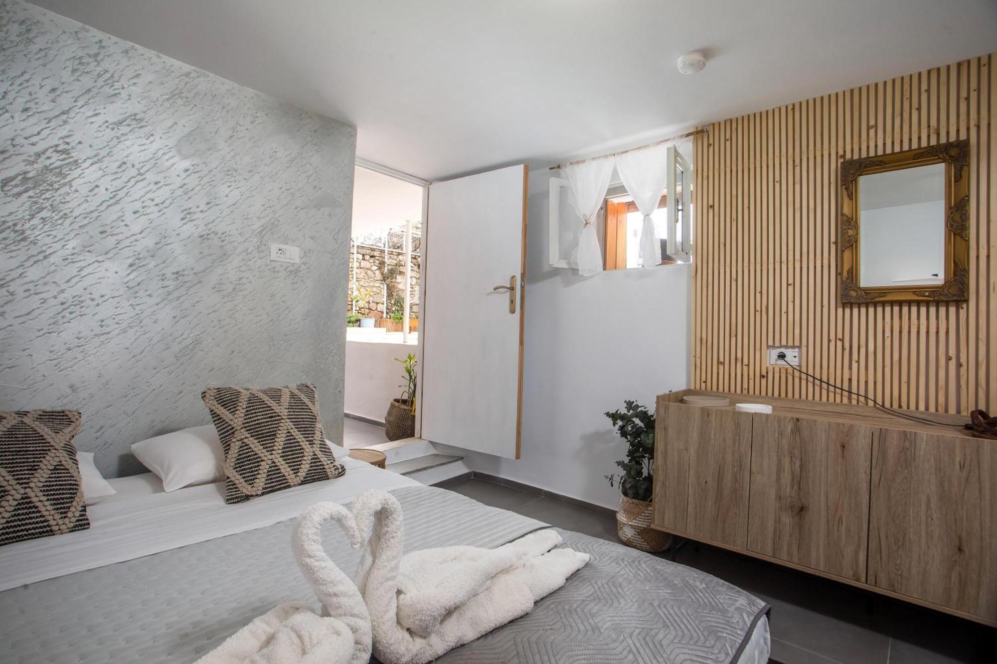 Iriada House Rhodes City Екстер'єр фото