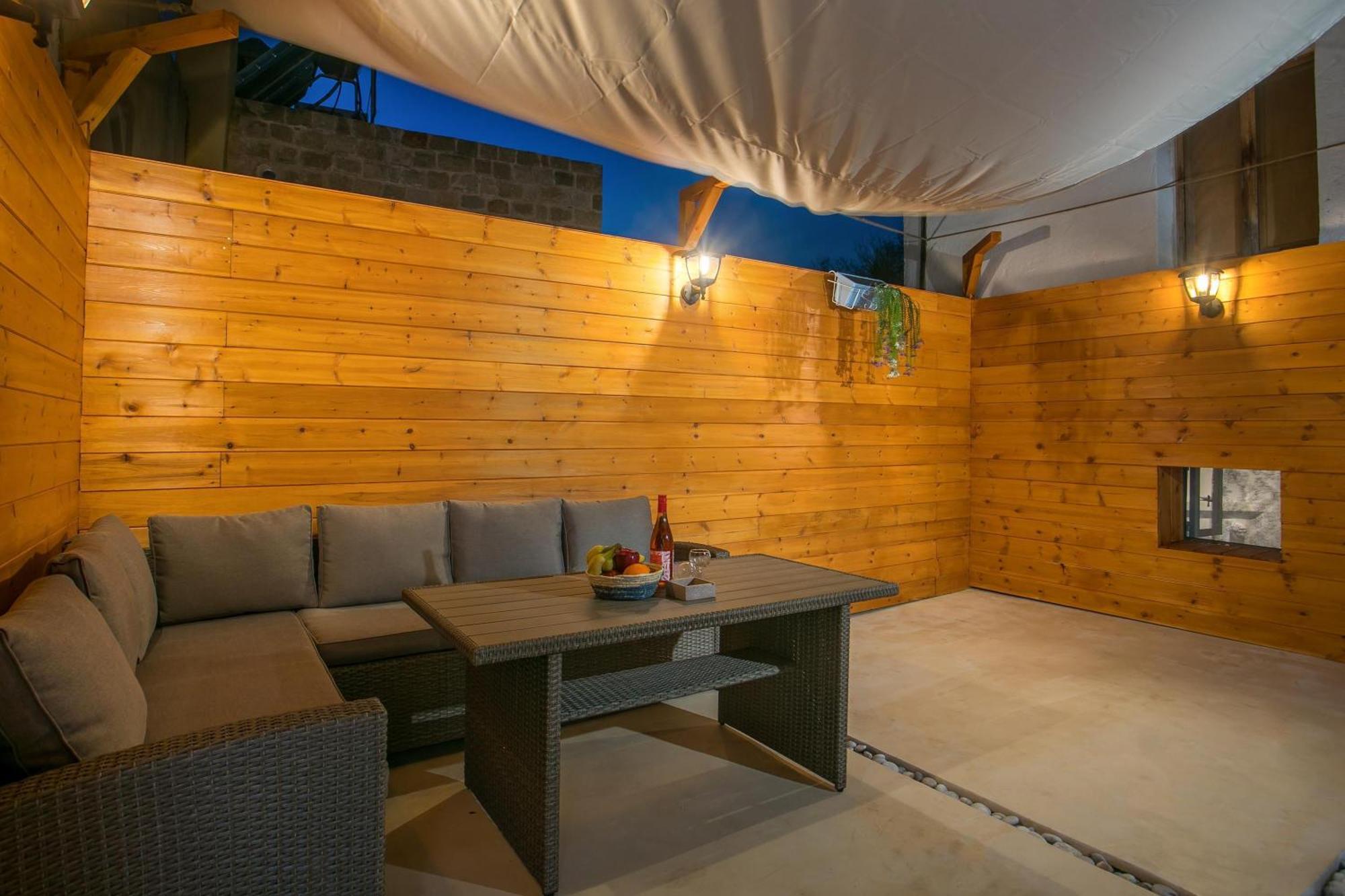 Iriada House Rhodes City Екстер'єр фото